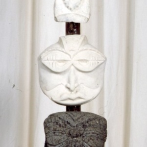 TOTEM. LA CLERICATURE, ILE BOURBON 1945